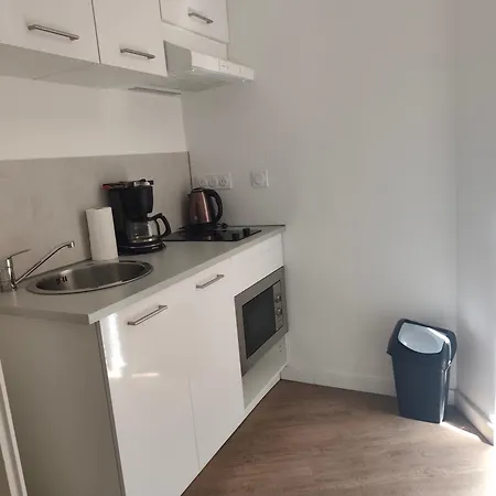 Apartment T2 Proche De La Gare *
